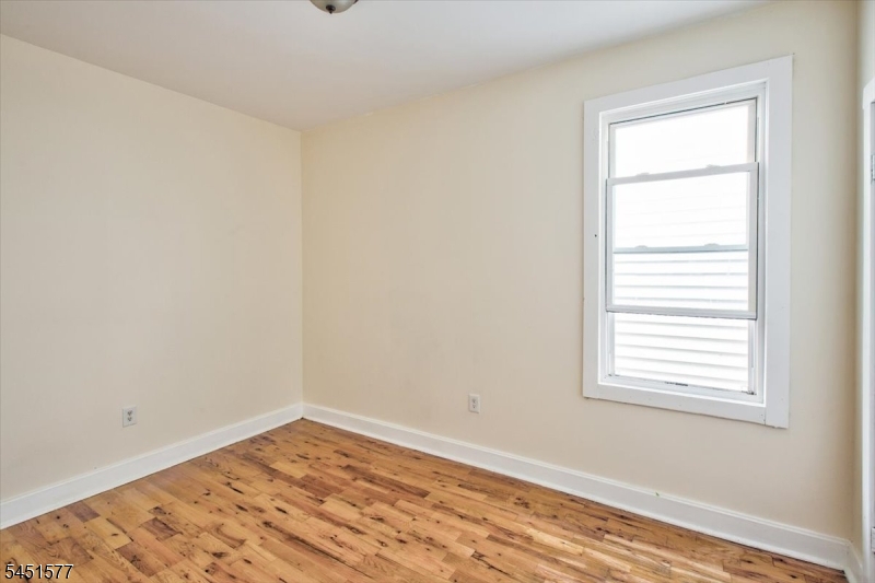 225 S 10th Street Newark NJ 07107