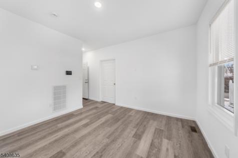 811 Jackson Avenue Linden NJ 07036