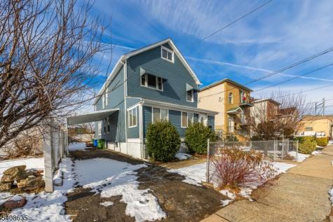 811 Jackson Avenue Linden NJ 07036