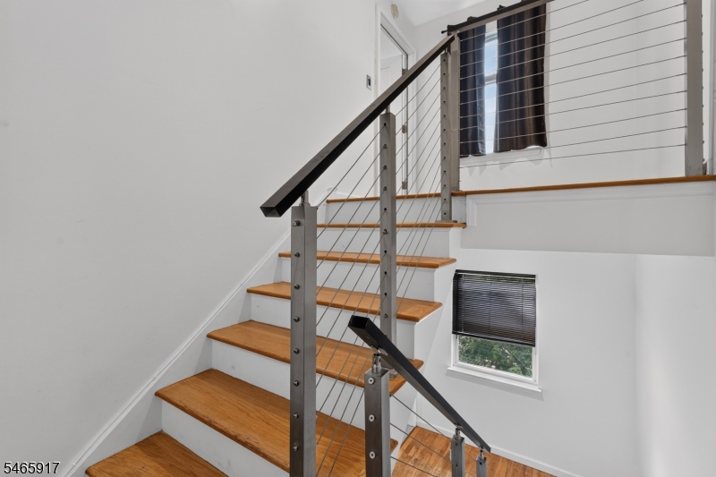 409 Halsey Street Newark NJ 07102