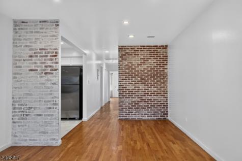 409 Halsey Street Newark NJ 07102