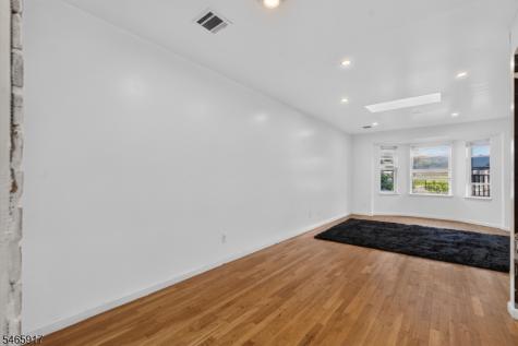 409 Halsey Street Newark NJ 07102