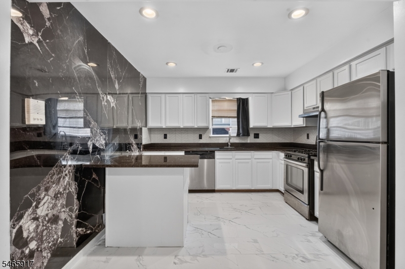 409 Halsey Street Newark NJ 07102