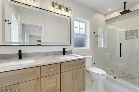 30 Centre Nutley NJ 07110