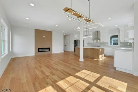 30 Centre Nutley NJ 07110