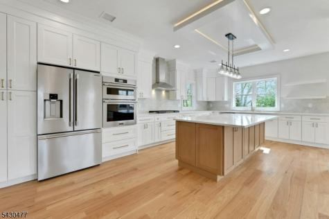 30 Centre Nutley NJ 07110
