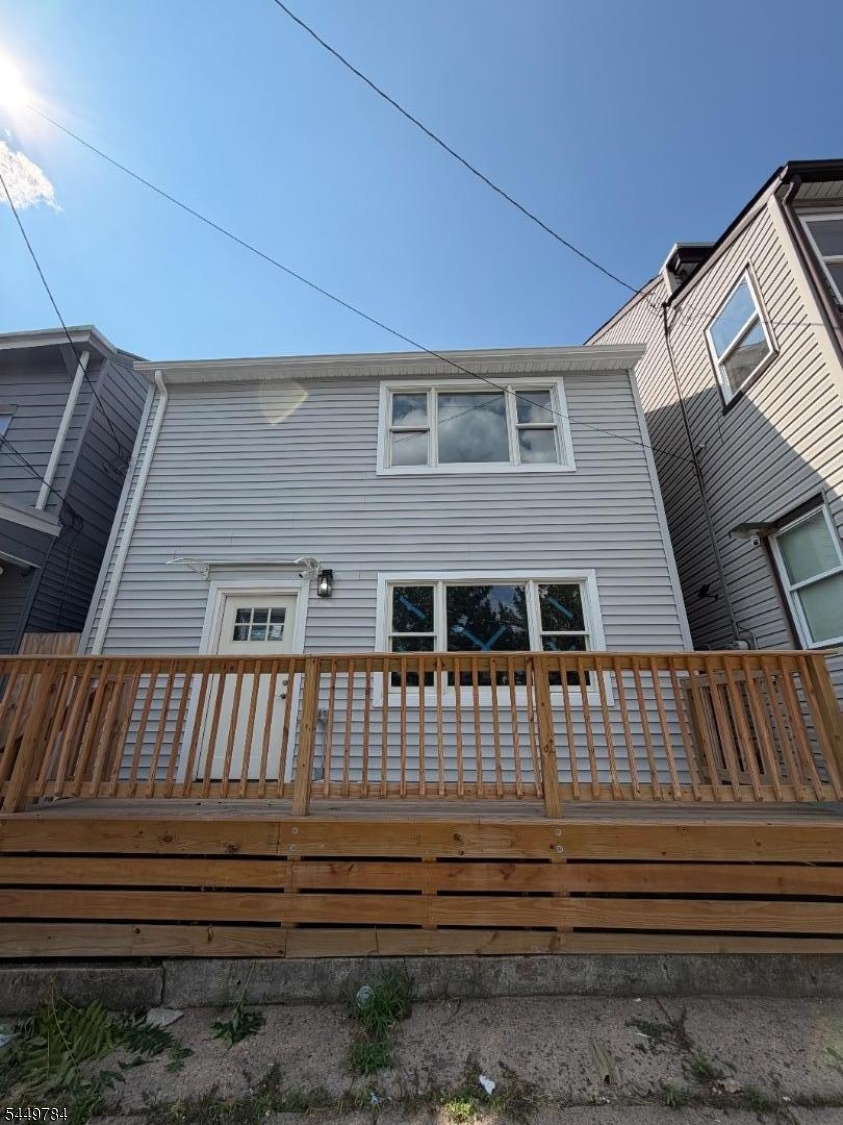 40 N York Street Paterson NJ 07524