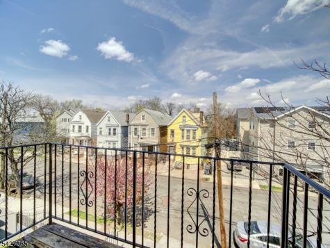 56 Kent Street Newark NJ 07108