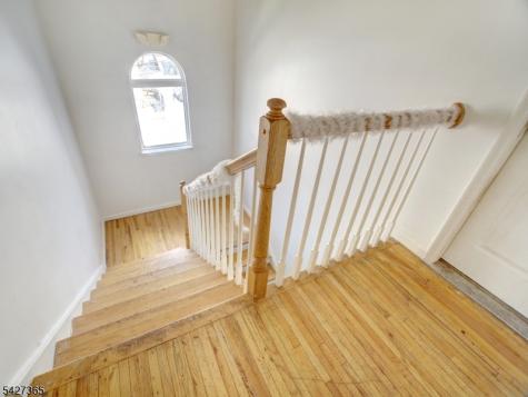56 Kent Street Newark NJ 07108