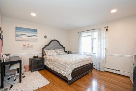 298 Nedellec Drive Saddle Brook NJ 07663