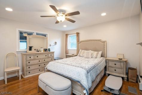 298 Nedellec Drive Saddle Brook NJ 07663