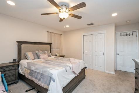 298 Nedellec Drive Saddle Brook NJ 07663