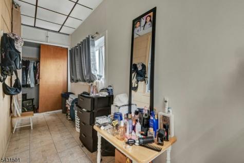 225 Palmer Street Elizabeth NJ 07202
