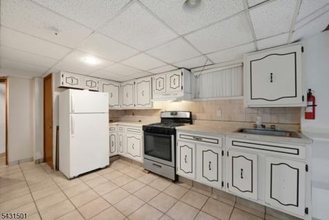 225 Palmer Street Elizabeth NJ 07202