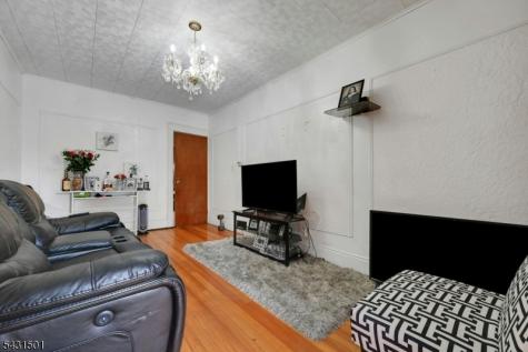 225 Palmer Street Elizabeth NJ 07202
