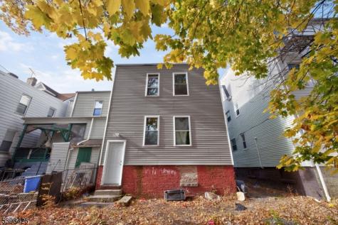 78 Treacy Avenue Newark NJ 07108