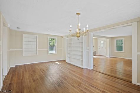 81 Summit Avenue Chatham NJ 07928