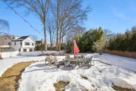 81 Summit Avenue Chatham NJ 07928