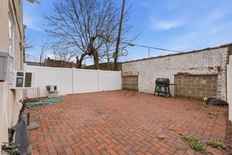 72 Sherman Avenue Newark NJ 07114