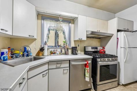 50 Preston Street Ridgefield Park Village NJ 07660