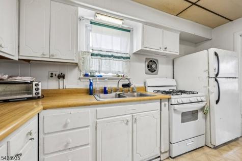 50 Preston Street Ridgefield Park Village NJ 07660