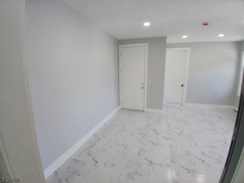73 Franklin Street East Orange NJ 07017