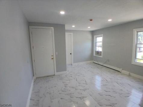 73 Franklin Street East Orange NJ 07017