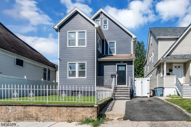 15 Cottage Place East Orange NJ 07017