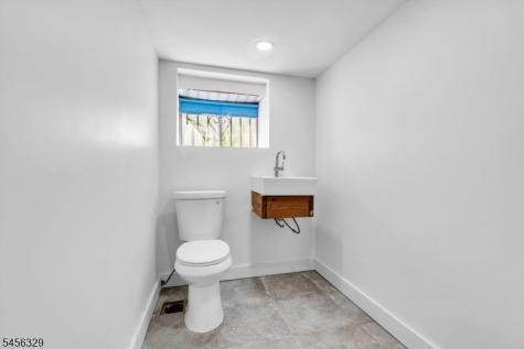 15 Cottage Place East Orange NJ 07017