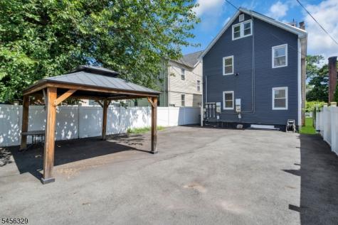 15 Cottage Place East Orange NJ 07017