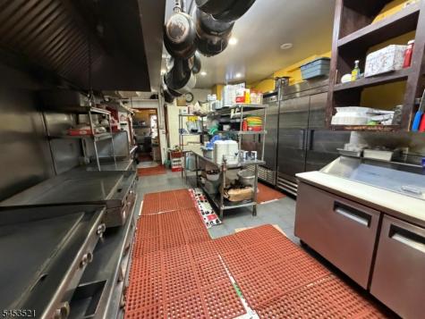476 Somerset Street North Plainfield NJ 07060