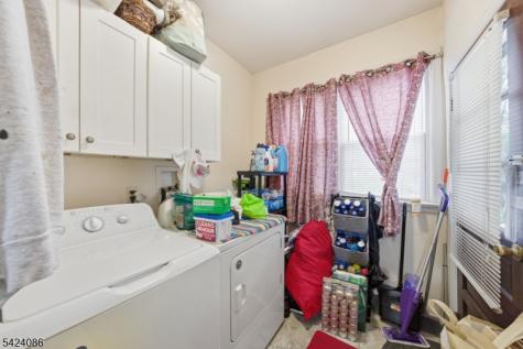 27 Longview Street West Orange NJ 07052