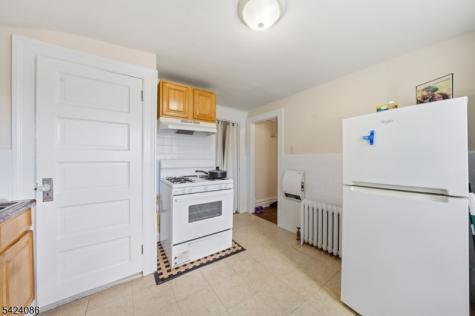 27 Longview Street West Orange NJ 07052