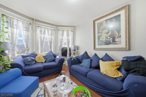 27 Longview Street West Orange NJ 07052