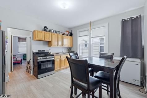 66 Halstead Street Newark NJ 07106