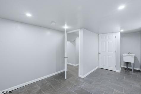 66 Halstead Street Newark NJ 07106
