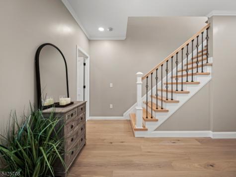 432 Jefferson Street Carlstadt NJ 07072