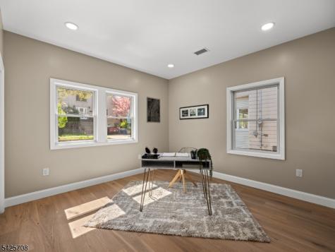 432 Jefferson Street Carlstadt NJ 07072