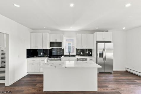 75 Washington Street East Orange NJ 07017