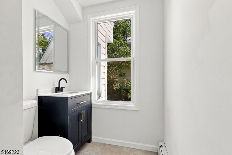 75 Washington Street East Orange NJ 07017