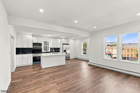 75 Washington Street East Orange NJ 07017