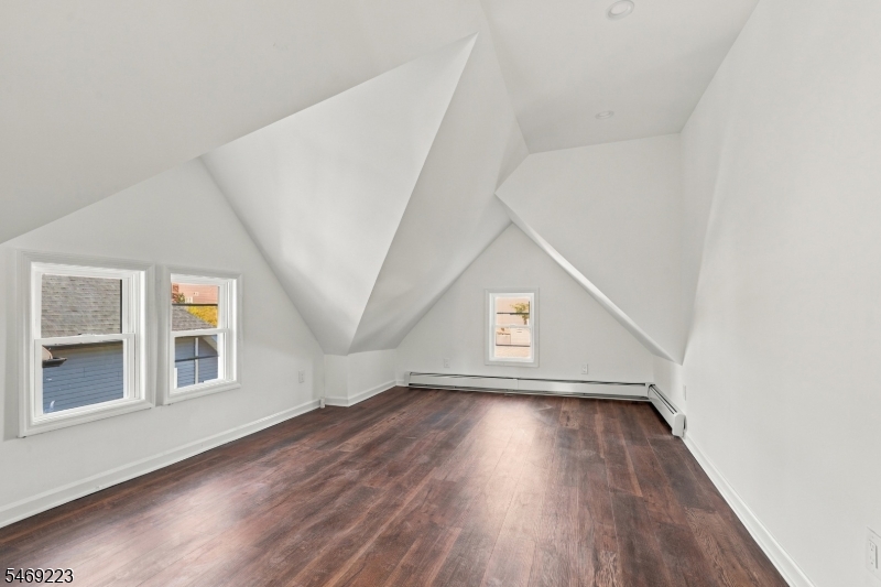 75 Washington Street East Orange NJ 07017