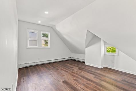 75 Washington Street East Orange NJ 07017