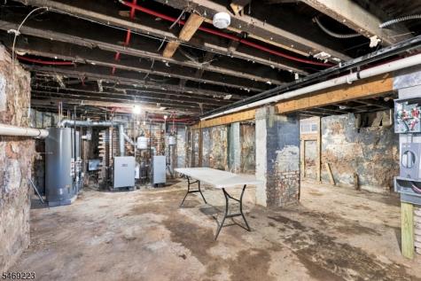 75 Washington Street East Orange NJ 07017