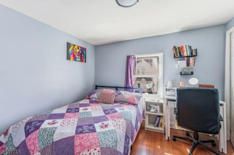 488 S 12th Street Newark NJ 07103