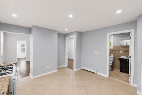 488 S 12th Street Newark NJ 07103