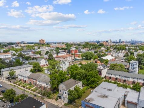488 S 12th Street Newark NJ 07103