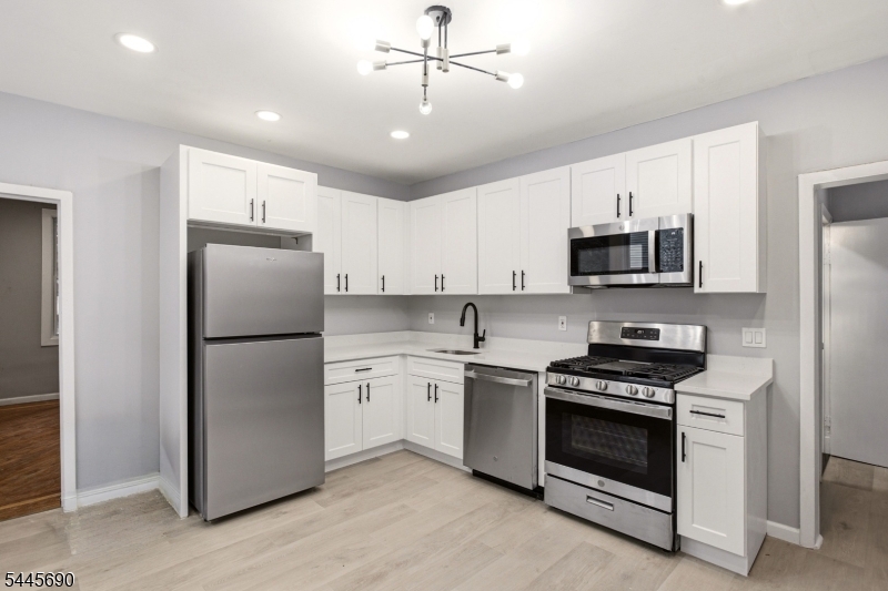 65 Highland Avenue Newark NJ 07104