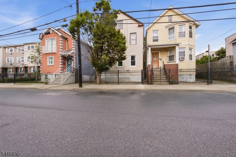 65 Highland Avenue Newark NJ 07104