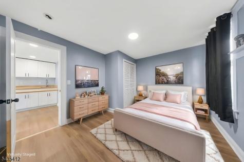 79 Delmar Place Irvington NJ 07111